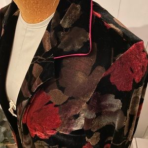 Vintage - crushed velvet floral to the ground tunic